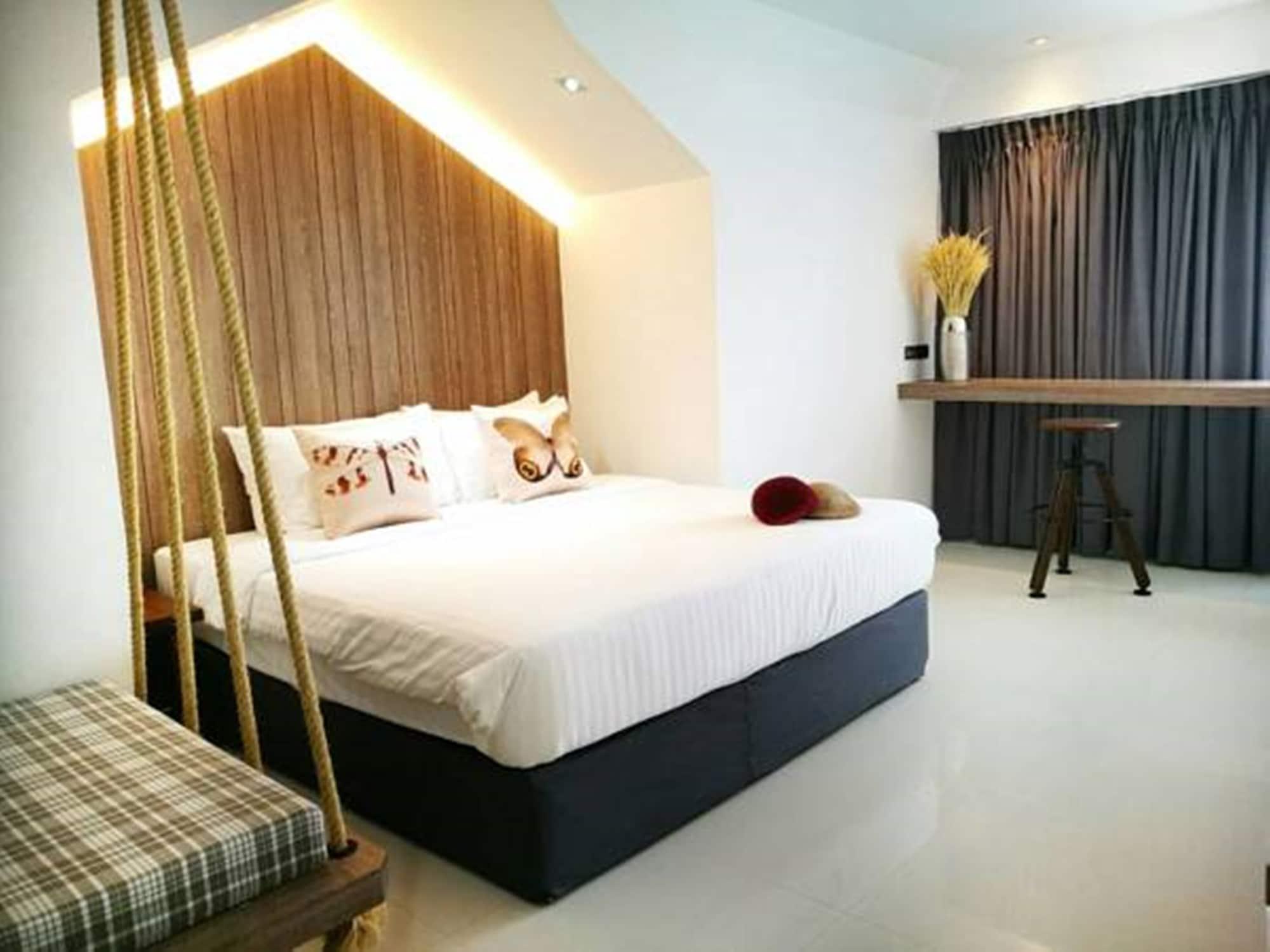 Bossotel Чиангмай Екстериор снимка