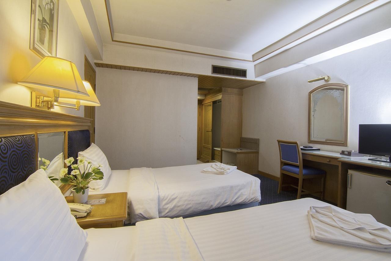 Bossotel Чиангмай Екстериор снимка