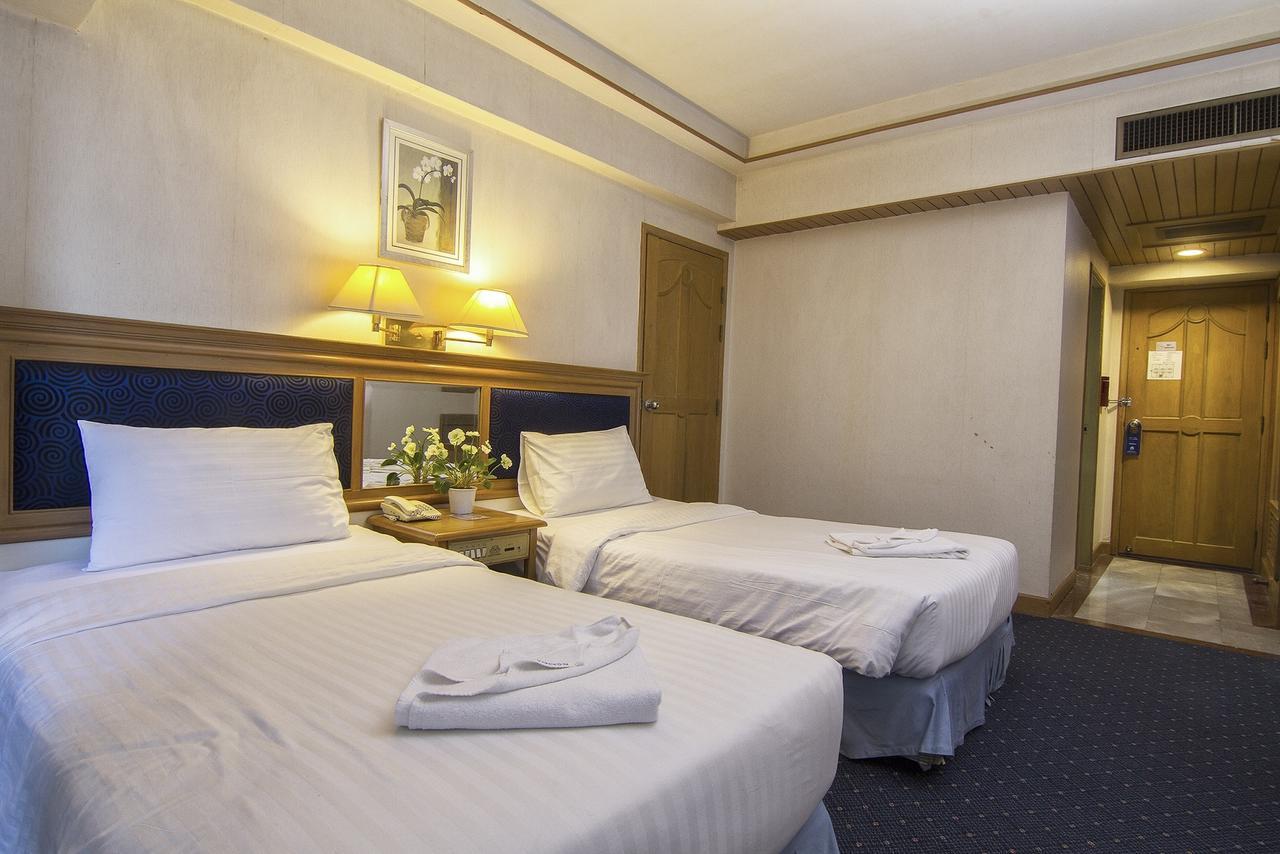 Bossotel Чиангмай Екстериор снимка