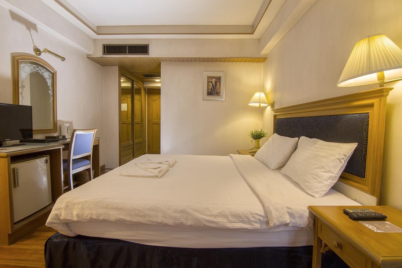 Bossotel Чиангмай Екстериор снимка